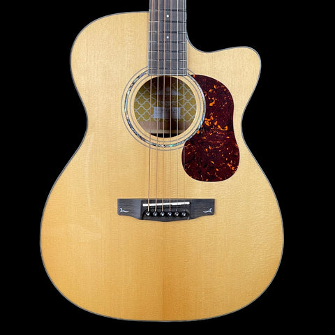 Cort Acoustics Gold Series Gold-OC6 in Natural Glossy w/ Deluxe Gigbag