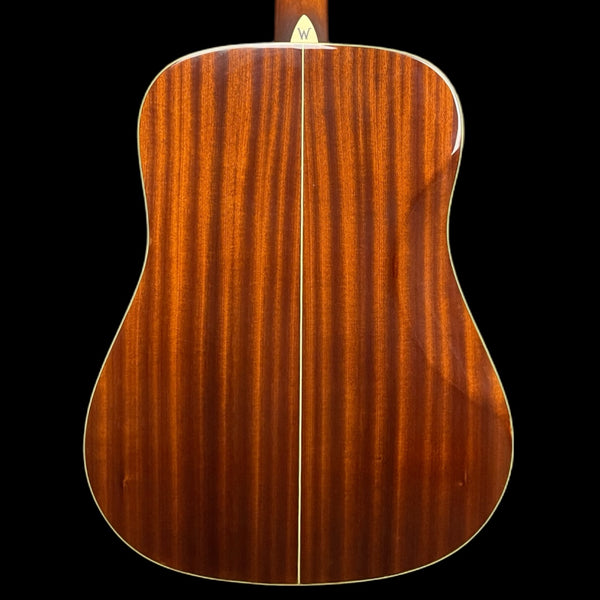 Washburn WCD18 Comfort Series Acoustic Guitar W/ L.R Baggs Acoustic Pickups