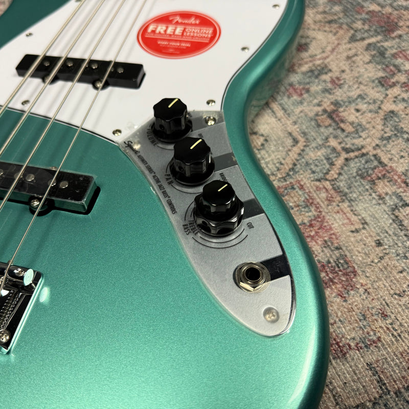 Squier Affinity Active Jazz Bass in Mystic Sea Foam Green