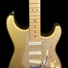 Fender FSR American Deluxe Stratocaster in Aztec Gold w/ Hard Case