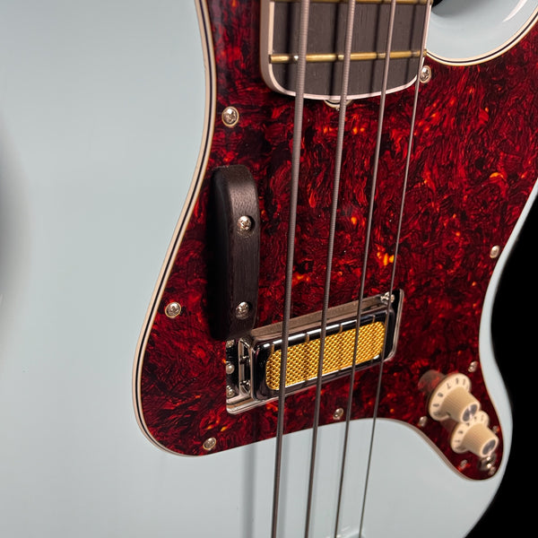 Fender Limited Edition Gold Foil Jazz Bass in Sonic Blue