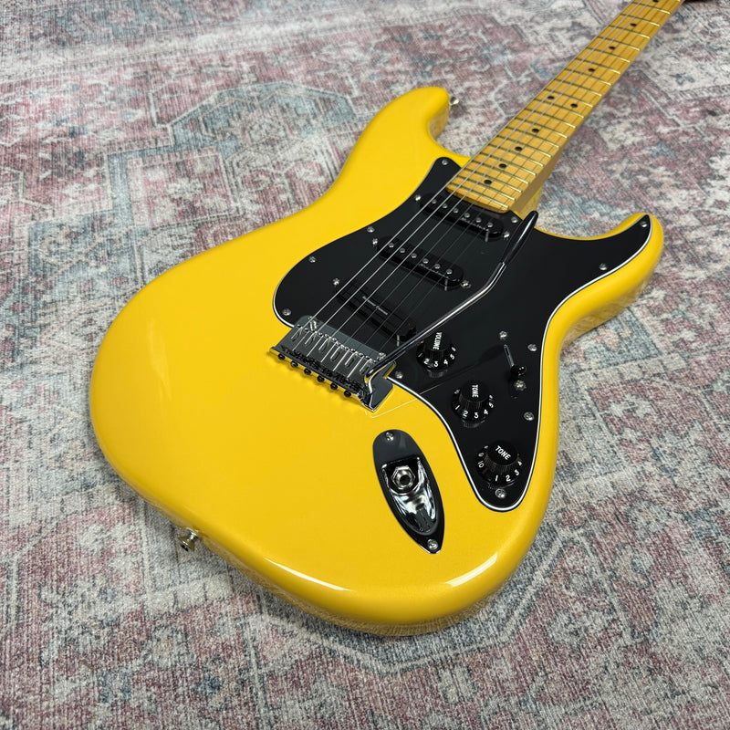 Fender Player II Modified Electric Guitar in Sunshine Yellow w/ Seymour Duncan Hot Rails & Gig Bag
