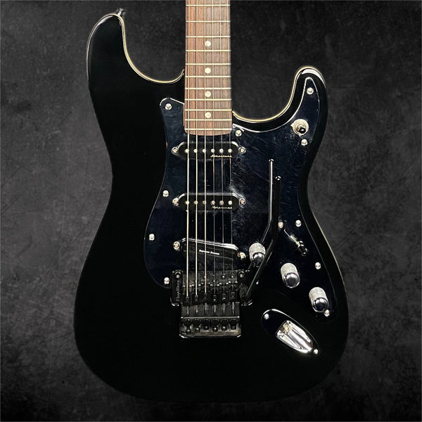 Fender Tom Morello Stratocaster Rosewood Fingerboard in Black w/ Mirrored Scratchplate