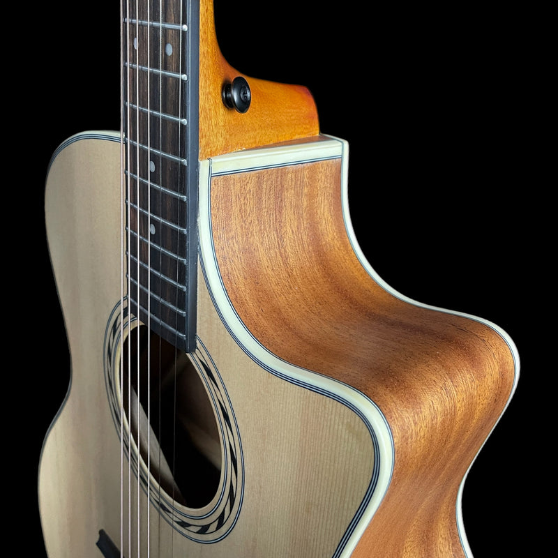 Bromo BAA2CE Appalachian Series Auditorium Electro Acoustic Guitar in Natural Finish