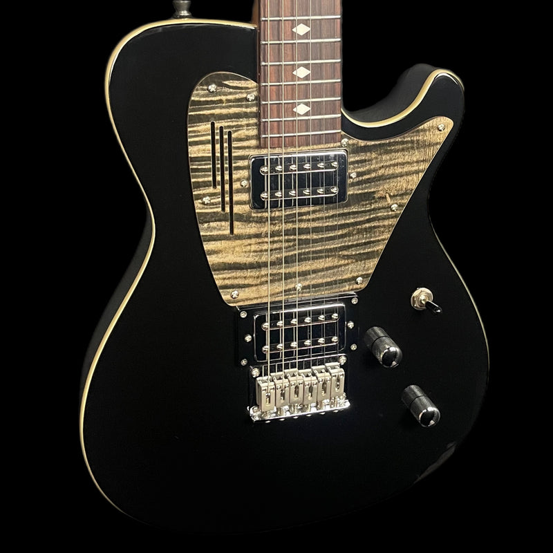 Magneto U-One U-Wave Deluxe UW-4300 T-Style Electric Guitar in Black