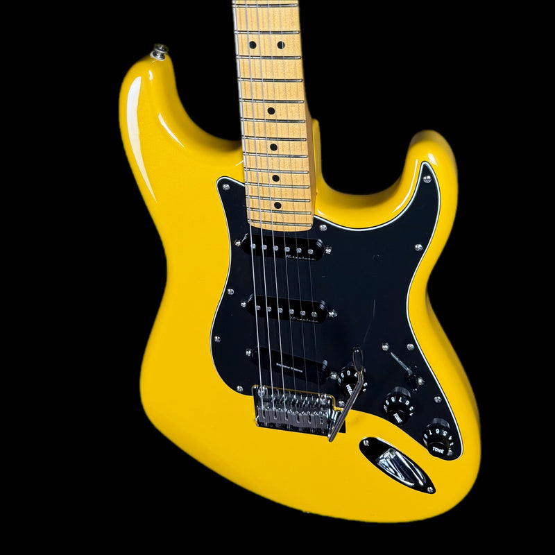 Fender Player II Modified Electric Guitar in Sunshine Yellow w/ Seymour Duncan Hot Rails & Gig Bag