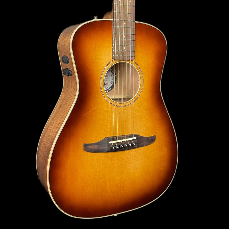 Fender Malibu Classic Electro Acoustic Guitar in Aged Cognac Burst