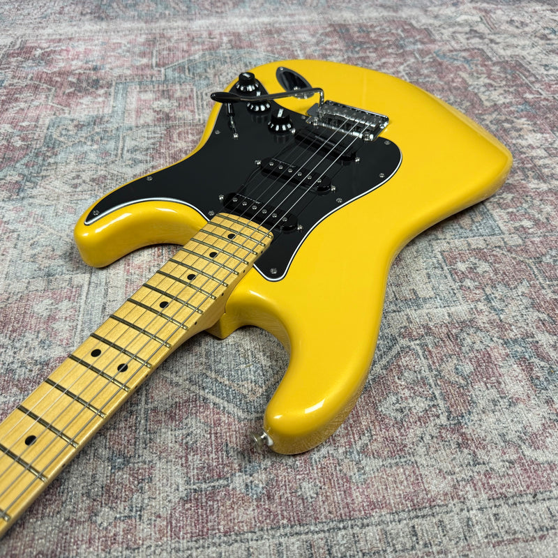 Fender Player II Modified Electric Guitar in Sunshine Yellow w/ Seymour Duncan Hot Rails & Gig Bag