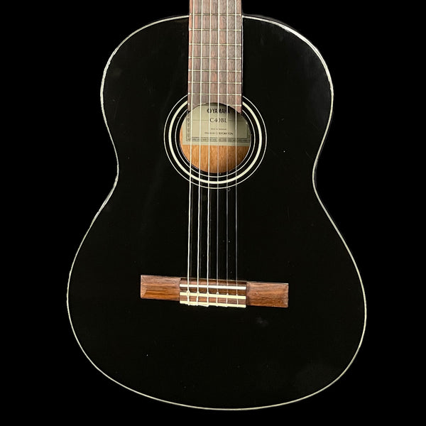 Yamaha C40BL Classical Guitar in Black
