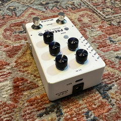 Mooer X2 Series Dual-Channel Digital Preamp Effects Pedal