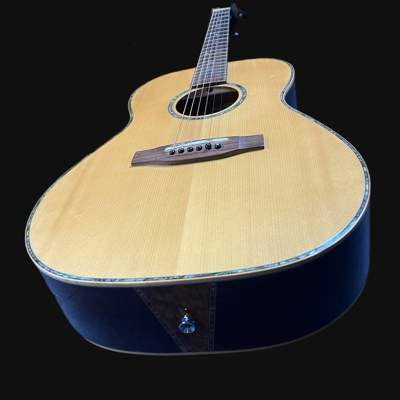 Takamine G406S New Yorker Acoustic Guitar