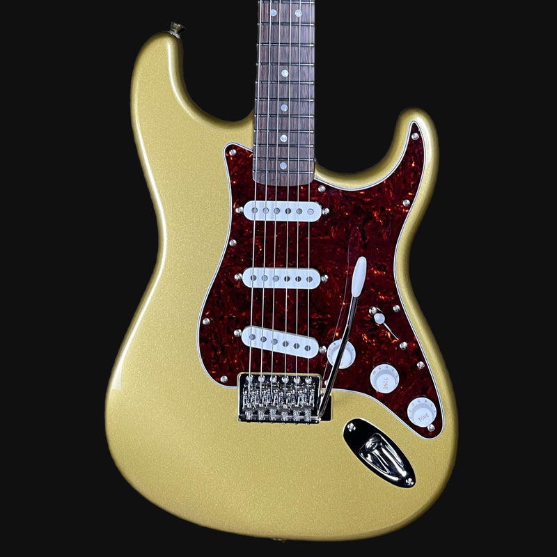 Squier Limited Edition FSR Squier Classic Vibe 60s Strat Electric Guitar in Aztec Gold