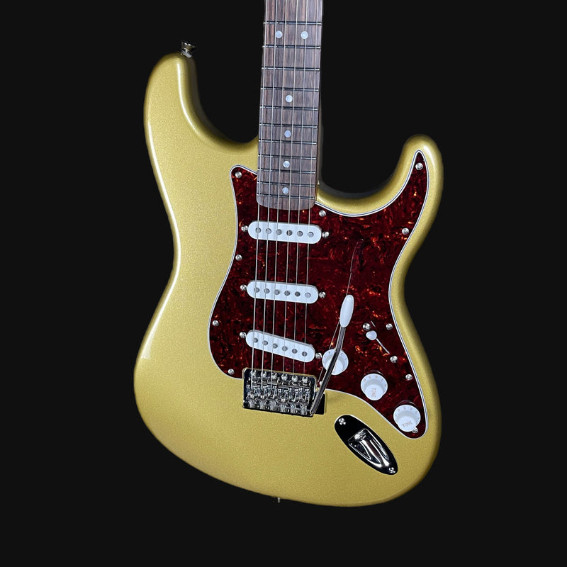 Squier Limited Edition FSR Squier Classic Vibe 60s Strat Electric Guitar in Aztec Gold