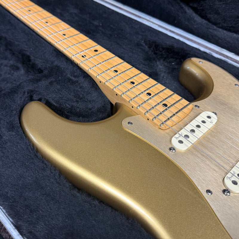 Fender FSR American Deluxe Stratocaster in Aztec Gold w/ Hard Case