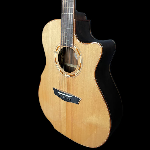 Washburn G25SCE-0 Comfort Deluxe Electro-Acoustic Guitar in Natural