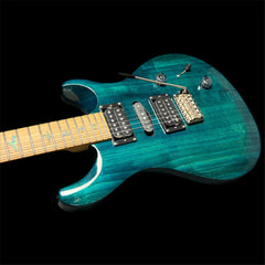 PRS SE Swamp Ash Special in Iri Blue