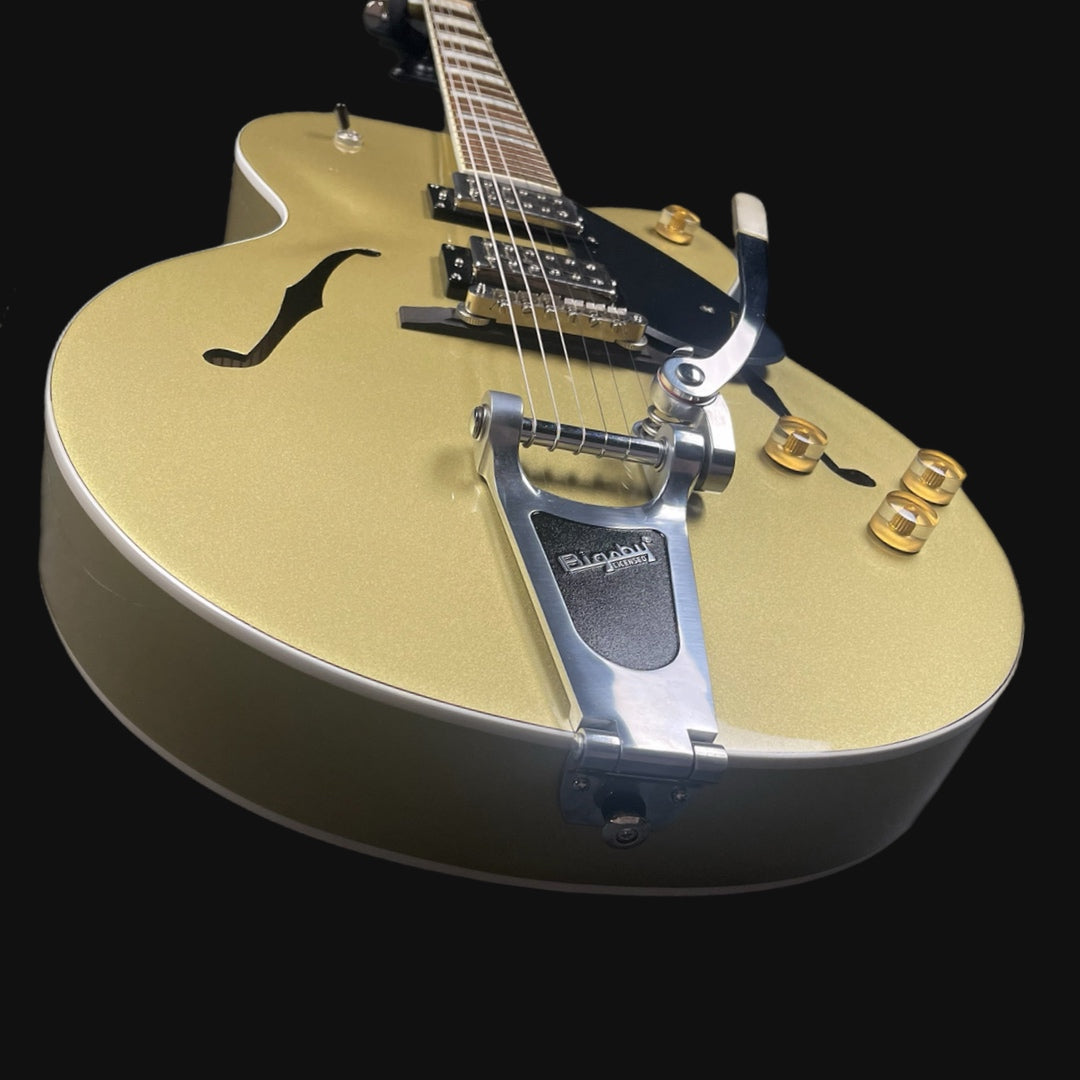 Gretsch G2420T Streamliner HLW SC Bigsby Electric Guitar in Gold