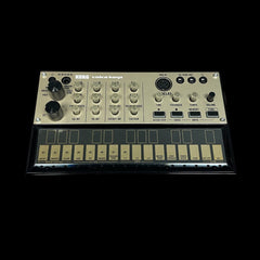 Korg Volca Keys Analog Loop Synthesizer