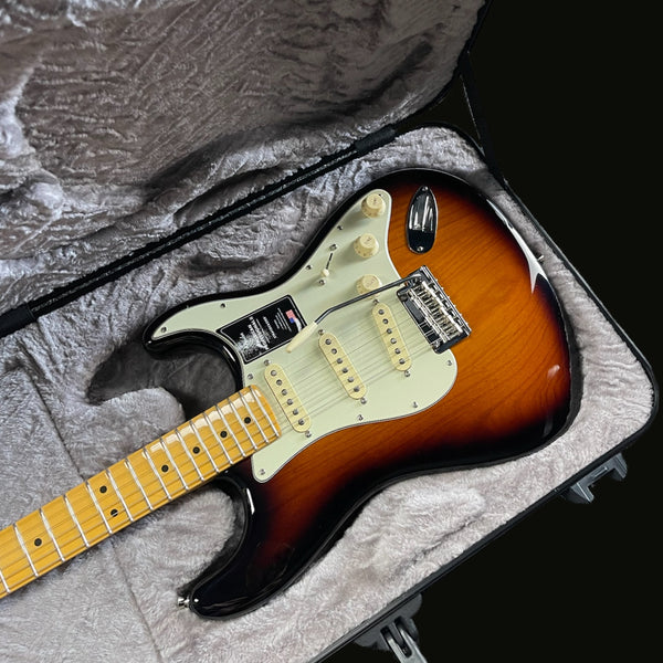 Fender American Professional II Stratocaster, Maple Fingerboard, Anniversary 2-Colour Sunburst