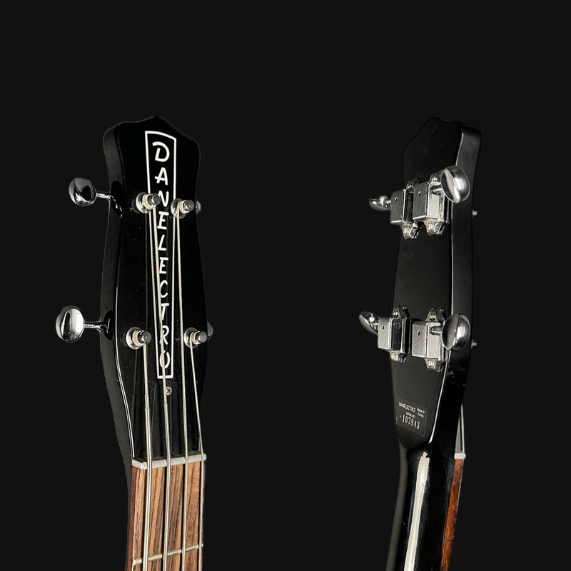 Danelectro 58 Longhorn Short Scale Bass in Black