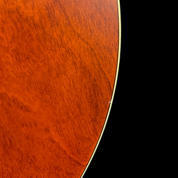 Godin 5th Avenue Kingpin P90 Archtop Acoustic Guitar in Cognac Burst