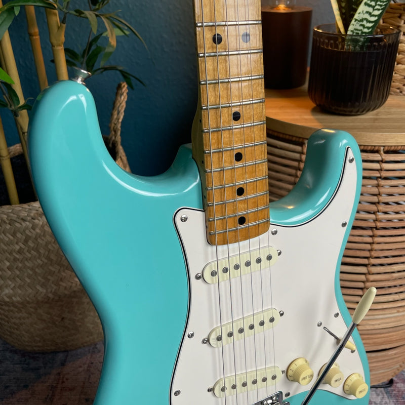 Fender USA 1982 Stratocaster Electric Guitar