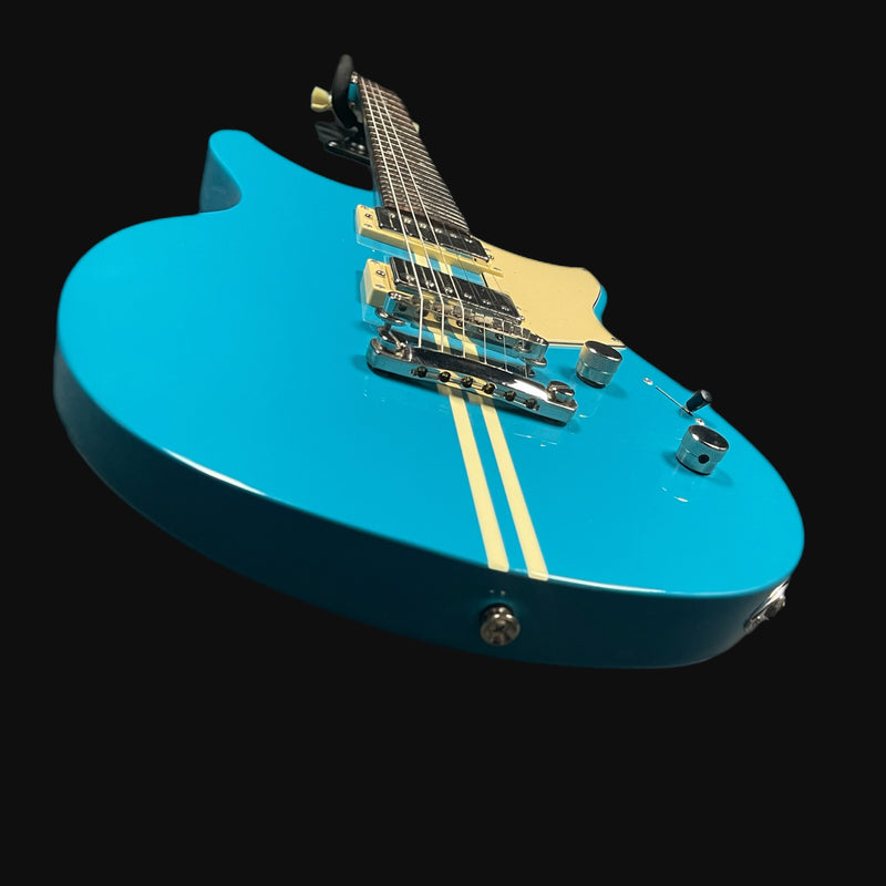 Yamaha Revstar Element RSE20 Electric Guitar in Swift Blue