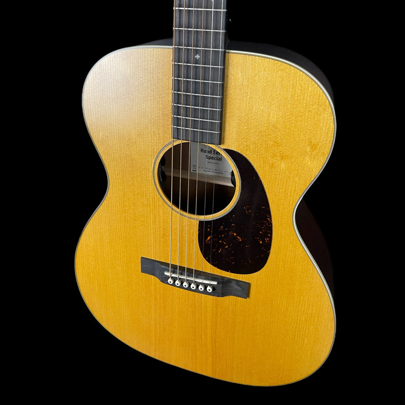 Martin OM-10E Vintage Inspired Special Acoustic Guitar