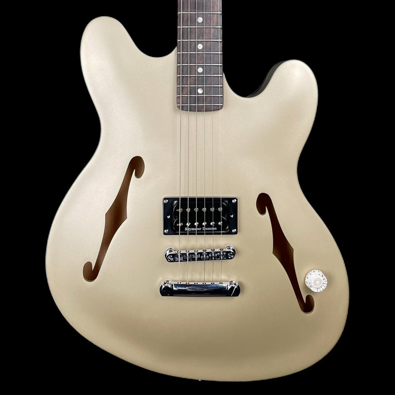 Fender Tom Delonge Starcaster RW, Satin Shoreline Gold