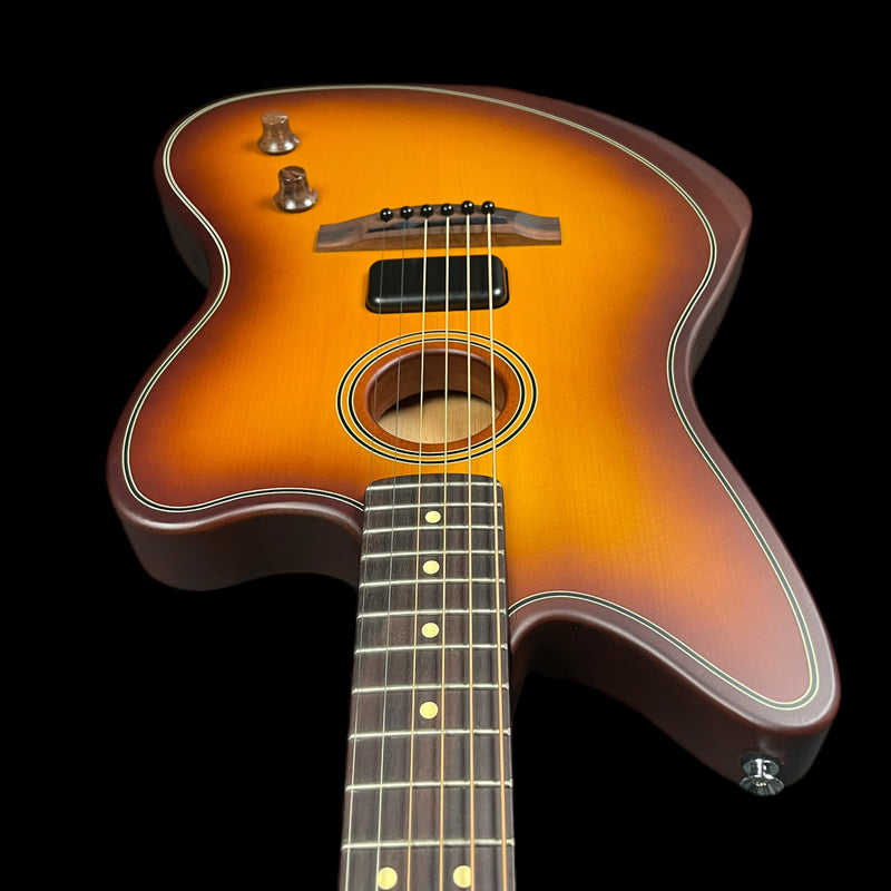 Fender Acoustasonic Standard Jazzmaster in Honey Burst
