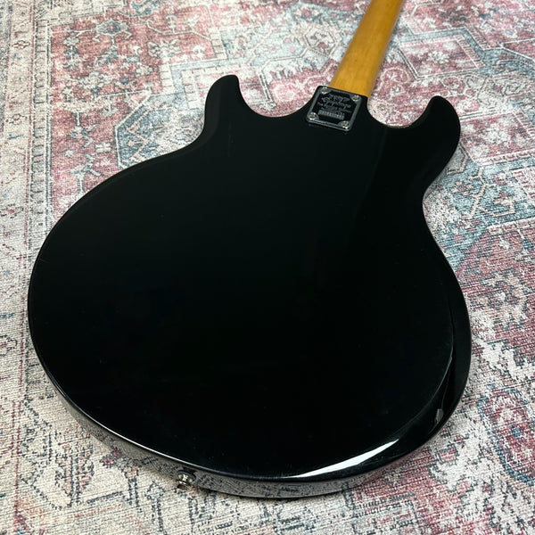 Epiphone Limited Edition Ripper Bass Guitar in Ebony w/ Gigbag