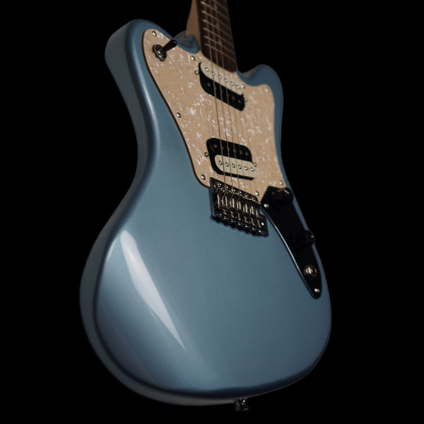 Squier Paranormal Super-Sonic Guitar in Ice Blue Metallic