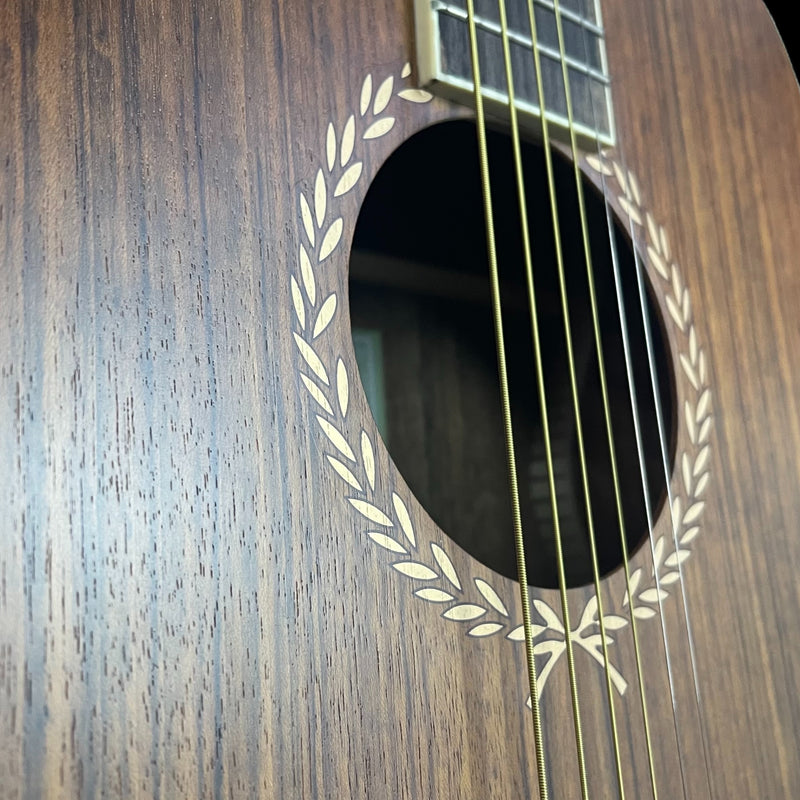 Freshman FALTD WAL O Acoustic Guitar