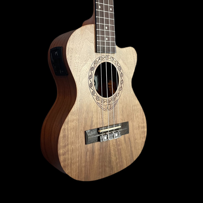 Tanglewood TWT15E Tiare Tenor Size Electro Ukulele