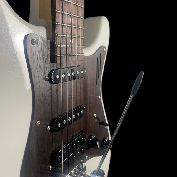 Magneto U-ONE Sonnet Standard US-1200 Metallic Pearl White