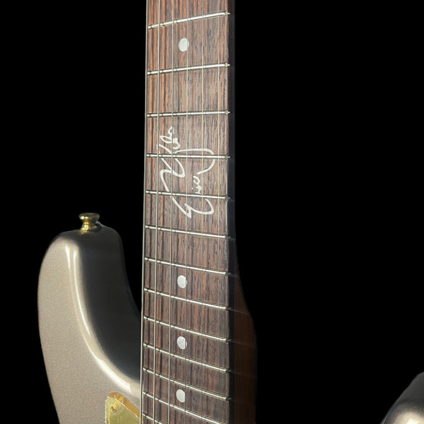 Magneto U-One Eric Gales RD3 Signature Electric Guitar in Sunset Gold w/Gigbag