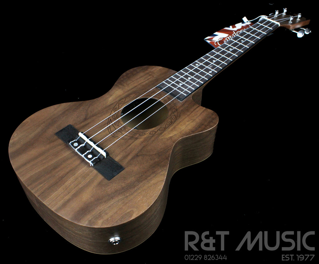 Tanglewood TWT15E Ukulele w/Softcase